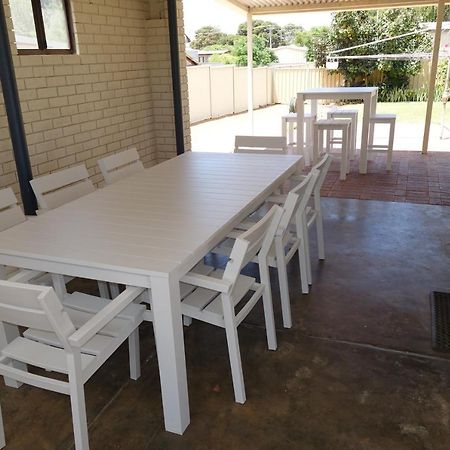 Central Views Jurien Bay Extérieur photo